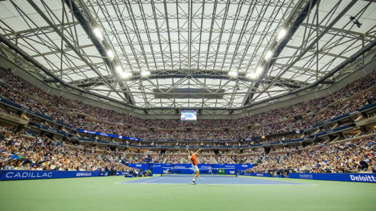 NEW YORK, USA, September 11:  A panoramic view of Carlos Alcaraz of Spain in action against Casper Ruud of Norway in the Men's Singles Final match on Arthur Ashe Stadium with the roof closed during the US Open Tennis Championship 2022 at the USTA National Tennis Centre on September 11th 2022 in Flushing, Queens, New York City.  (Photo by Tim Clayton/Corbis via Getty Images)